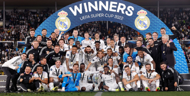 全队在攻防 全队在攻防