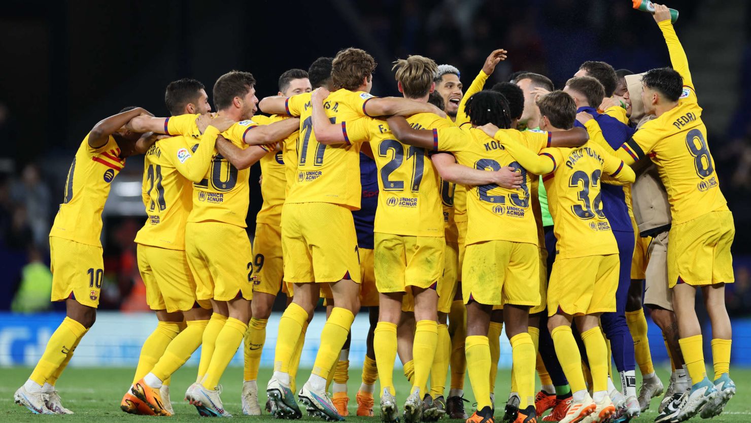 希望通过他 希望通过他